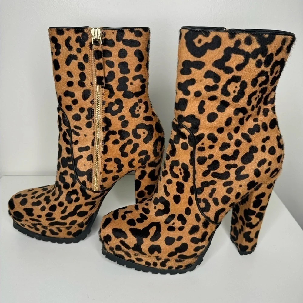 Alice + Olivia Harper Cheetah Print Calf Hair Mid-Calf Platform Boots Size 38.5